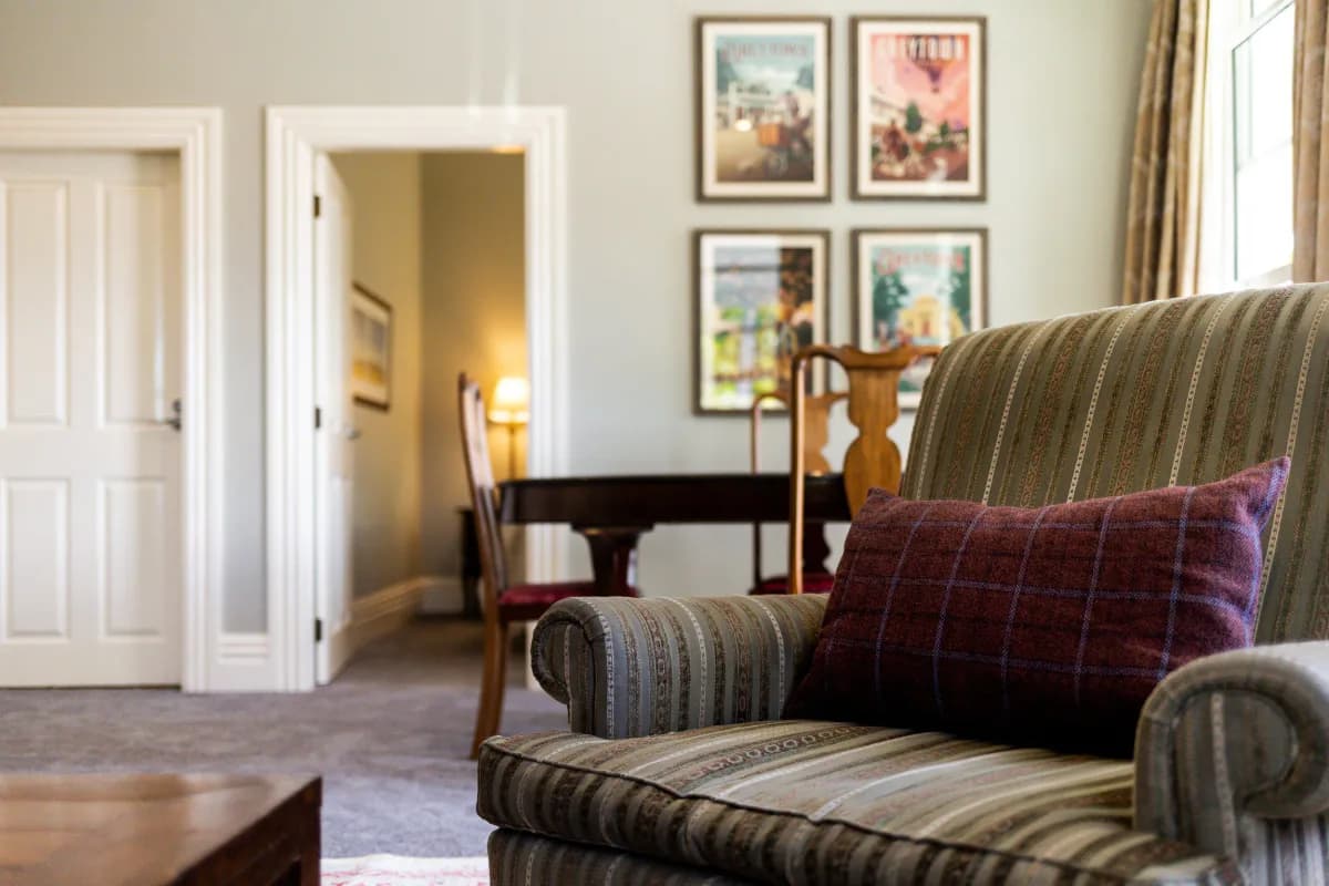 Governors Suite gallery image 2